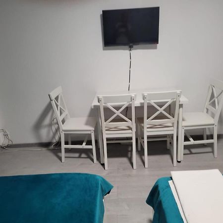 Zenlux Hotel Jászvásár Kültér fotó